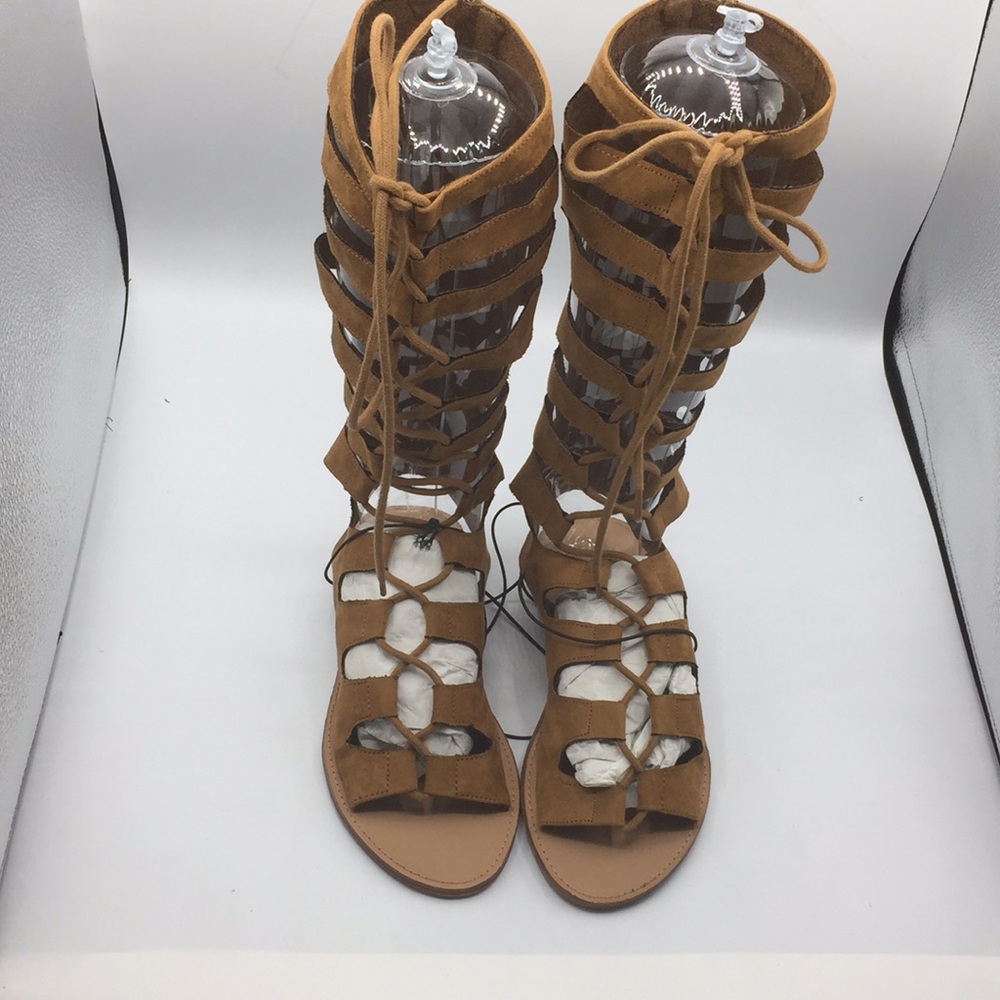NWT Forever 21 Tan Gladiator Sandals Sz 7.5